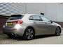 Mercedes-Benz A-klasse 180 Luxury/Sportstoelen/leer/Sfeerverlichting/ Widescreen/Carplay.