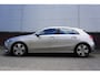 Mercedes-Benz A-klasse 180 Luxury/Sportstoelen/Vol leer/Camera/ Widescreen/Carplay.