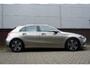 Mercedes-Benz A-klasse 180 Luxury/Sportstoelen/leer/Sfeerverlichting/ Widescreen/Carplay.