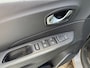 Renault Captur 1.2 TCe Intens / Parkeersensoren / Bluetooth / Airco / Automaat