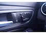 Mercedes-Benz CLA 200 Ambition 2e eigen. NAP AMG-pakket LED-verlichting bestuurdersstoel electr.verstelbaar met memory schakelflippers a/h stuur 18"-lmv PDC v+a stoelverwarming panodak lederen-bekleding navigatie