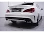 Mercedes-Benz CLA 200 Ambition 2e eigen. NAP AMG-pakket LED-verlichting bestuurdersstoel electr.verstelbaar met memory schakelflippers a/h stuur 18"-lmv PDC v+a stoelverwarming panodak lederen-bekleding navigatie