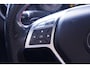 Mercedes-Benz CLA 200 Ambition 2e eigen. NAP AMG-pakket LED-verlichting bestuurdersstoel electr.verstelbaar met memory schakelflippers a/h stuur 18"-lmv PDC v+a stoelverwarming panodak lederen-bekleding navigatie