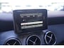Mercedes-Benz CLA 200 Ambition 2e eigen. NAP AMG-pakket LED-verlichting bestuurdersstoel electr.verstelbaar met memory schakelflippers a/h stuur 18"-lmv PDC v+a stoelverwarming panodak lederen-bekleding navigatie