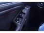 Mercedes-Benz CLA 200 Ambition 2e eigen. NAP AMG-pakket LED-verlichting bestuurdersstoel electr.verstelbaar met memory schakelflippers a/h stuur 18"-lmv PDC v+a stoelverwarming panodak lederen-bekleding navigatie