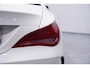 Mercedes-Benz CLA 200 Ambition 2e eigen. NAP AMG-pakket LED-verlichting bestuurdersstoel electr.verstelbaar met memory schakelflippers a/h stuur 18"-lmv PDC v+a stoelverwarming panodak lederen-bekleding navigatie