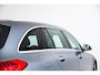 Mercedes-Benz C-klasse Estate 300 e Rijassistentiepakket plus - Memory pakket - Spiegel pakket - Stoelverwarming voor - Keyless Entry/Go - 360° camera - Elektrisch bedienbare Achterklep -