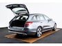 Mercedes-Benz C-klasse Estate 300 e Rijassistentiepakket plus - Memory pakket - Spiegel pakket - Stoelverwarming voor - Keyless Entry/Go - 360° camera - Elektrisch bedienbare Achterklep -