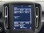 Volvo XC40 1.5 T2 130 pk Mom.core Airco LED Trekhaak 1600 kg Licht/regen sensor Cruise Navi