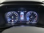 Volvo XC40 1.5 T2 130 pk Mom.core Airco LED Trekhaak 1600 kg Licht/regen sensor Cruise Navi