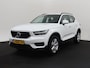 Volvo XC40 1.5 T2 130 pk Mom.core Airco LED Trekhaak 1600 kg Licht/regen sensor Cruise Navi
