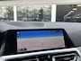 BMW 3-Serie 330i xDrive M-Sport | 259 pk | Camera | Trekhaak | Carbon spoiler
