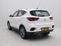 MG MG ZS EV Long Range Luxury 70 kWh | Apple Carplay/Android Auto | Panoramadak | Lederen Bekleding | Camera |