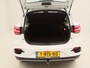 MG MG ZS EV Long Range Luxury 70 kWh | Apple Carplay/Android Auto | Panoramadak | Lederen Bekleding | Camera |