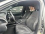 Lexus UX 250h Luxury Line DEALER ONDERHOUDEN!! // FULL LED // ADAPTIVE CRUISE // KEYLESS // NAVI // CAMERA // STOEL + STUURWIELVERWARMING // TREKHAAK!!