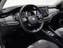 Skoda Octavia 1.5 TSI MHEV First Edition | Camera | Navigatie | Stoelverw. | Android/Carplay 235