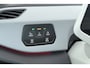 Volkswagen ID.3 First Plus 58 kWh | Trekhaak | Org NL | CarPlay | Stoelverwarming | Navigatie | Camera | PDC | LED Matrix |