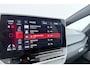 Volkswagen ID.3 First Plus 58 kWh | Trekhaak | Org NL | CarPlay | Stoelverwarming | Navigatie | Camera | PDC | LED Matrix |