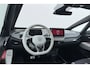 Volkswagen ID.3 First Plus 58 kWh | Trekhaak | Org NL | CarPlay | Stoelverwarming | Navigatie | Camera | PDC | LED Matrix |