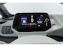 Volkswagen ID.3 First Plus 58 kWh | Trekhaak | Org NL | CarPlay | Stoelverwarming | Navigatie | Camera | PDC | LED Matrix |