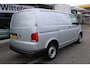 Volkswagen Transporter 6.1 2.0 TDI 110pk L1H1 30 Comfortline / Navigatie / Parkeersensoren A. / Cruise control / APP Connect / Verwarmb voorruit