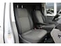 Volkswagen Transporter 6.1 2.0 TDI 110pk L1H1 30 Comfortline / Navigatie / Parkeersensoren A. / Cruise control / APP Connect / Verwarmb voorruit