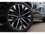 Volvo XC90 2.0 T8 Plug-in Hybrid AWD Ultra Dark | PHEV Long Range | Trekhaak | Luchtvering | Bowers Wilkins Audio | Nappaleder | Stoelventilatie | Stoelmassage | Panoramadak | Head-up Display | 360 Graden Camera | Parkeersensoren | Keyless Entry | Elektrische Achterklep | Elektrisch Verstelbare Voorstoelen