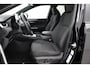 Toyota RAV4 2.5 Plug-in Hybrid AWD Style | Dodehoek detectie | Head-up display | Navigatie | Apple Carplay / Android Auto | Stoel-/stuurverwarming | Digitale binnenspiegel | Adaptive Cruise | Keyless | Parkeersensoren voor/achter | Camera | 18 inch