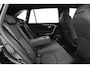 Toyota RAV4 2.5 Plug-in Hybrid AWD Style | Dodehoek detectie | Head-up display | Navigatie | Apple Carplay / Android Auto | Stoel-/stuurverwarming | Digitale binnenspiegel | Adaptive Cruise | Keyless | Parkeersensoren voor/achter | Camera | 18 inch