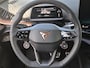 CUPRA Tavascan Business 82 kWh / Fabrieksgarantie t/m 8-2027 / SOH 100% / All season banden / CCS snelladen / Elektrische achterklep / Warmtepomp / Stuur- Stoel & Voorruit verwarming / Achteruitrijcamera / Adaptief cruise control / Keyless Entry/Start / Apple Carplay Android Auto / Climate control /