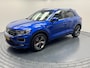 Volkswagen T-Roc 1.5 TSi 3x R-line Automaat-Afn.Trekhaak-Navigatie-Adapt.Cr.contr-Clima-Carplay-Camera-Stoelverwarming-Parkeersensoren-Lm18''velgen