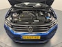 Volkswagen T-Roc 1.5 TSi 3x R-line Automaat-Afn.Trekhaak-Navigatie-Adapt.Cr.contr-Clima-Carplay-Camera-Stoelverwarming-Parkeersensoren-Lm18''velgen
