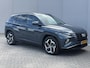 Hyundai Tucson 1.6 T-GDI PHEV Comfort Smart 4WD / Dealer Onderhouden / Fabrieksgarantie tot 9-2028 / Navigatie / Adaptieve Cruise / Stoel & Stuurwiel Verwarming / Keyless /