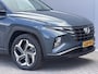 Hyundai Tucson 1.6 T-GDI PHEV Comfort Smart 4WD / Dealer Onderhouden / Fabrieksgarantie tot 9-2028 / Navigatie / Adaptieve Cruise / Stoel & Stuurwiel Verwarming / Keyless /