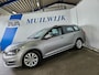 Volkswagen Golf Variant 1.0 TSI Connected Series /Trekhaak / Camera / NL Auto