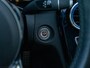 Mercedes-Benz C-klasse 180 Business Solution 156PK AMG NIEUWSTAAT NL-AUTO I Leer I Camera I PDC I 18" I Apple carplay I Winterpakket I AMG-line I NL-auto I
