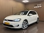 Volkswagen Golf 1.4 TSI GTE * Automaat / NL auto / Panorama dak / Nw staat *
