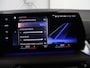BMW 2-Serie Active Tourer 225e xDrive Luxury Line | SOH 95,1% | Trekhaak | Leder | Full LED | Head Up| Keyless | Navigatie | Carplay | 17" | Stoelverwarming | 360 Camera | Adaptive Cruise