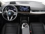 BMW 2-Serie Active Tourer 225e xDrive Luxury Line | SOH 95,1% | Trekhaak | Leder | Full LED | Head Up| Keyless | Navigatie | Carplay | 17" | Stoelverwarming | 360 Camera | Adaptive Cruise