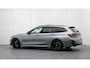 BMW 3-Serie Touring 330i M-Sport Pro | Harman/Kardon | Panoramadak | Standkachel | Head-Up | Trekhaak | Carbon