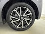 Toyota Yaris 115 Hybrid Dynamic | Navigatie | LED Verlichting | Onderweg-naar-dealer