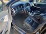 Volvo V60 2.0 D4 Business Sport | CAMERA | PARK SENS V+A | LEDER | CRUISE | STOELVERWARMING | XENON | CLIMA | NAVI | 17"' LMV