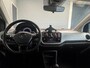Volkswagen Up! 1.0 | Camera | Stoelverwarming | Cruise | Sensoren |