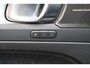 Volvo XC40 T4 Recharge Plus Bright | Stoelverwarming | Trekhaak | 360° Camera | H/K | Keyless