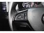 Skoda Karoq 1.0TSI AUTOMAAT AMBITION BUSINESS Trekhaak | Navi | Clima | Stoelverw. | 17 Inch Lm |