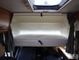 HYMER B 614 2.8 JTD 126PK / Dwars bed / Hefbed / Garage / Camera / Cruise control