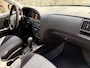 Hyundai Elantra 1.6i-16V Dynamic - automaat - airco - nap