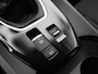 Nissan Qashqai 140pk MHEV N-Connecta | Stoel & stuurverwarming | Adaptive cruise control | Climate control | Dodehoek detectie | Lichtmetalen velgen 18'' |