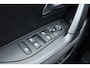 Peugeot 2008 1.2 PureTech Active Pack 100pk | Navigatie | Camera | Cruise Control | Lichtmetalen Velgen | Climate Control | 1e Eigenaar | Dealeronderhouden
