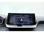 Peugeot 2008 1.2 PureTech Active Pack 100pk | Navigatie | Camera | Cruise Control | Lichtmetalen Velgen | Climate Control | 1e Eigenaar | Dealeronderhouden